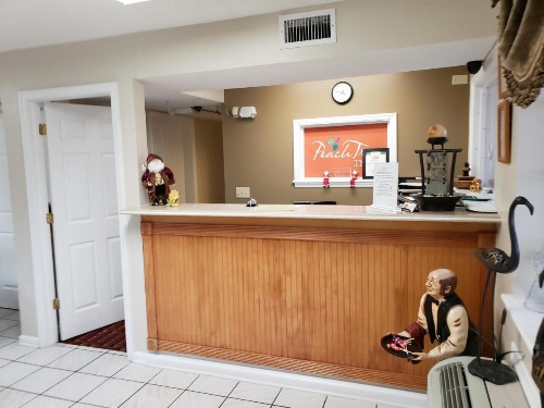 Peach Tree Inn image 16