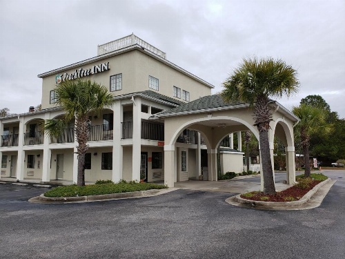 Peach Tree Inn image 20