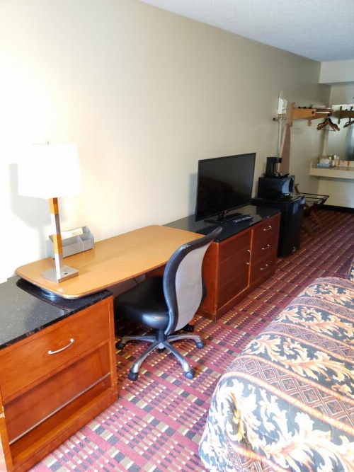 Peach Tree Inn image 7